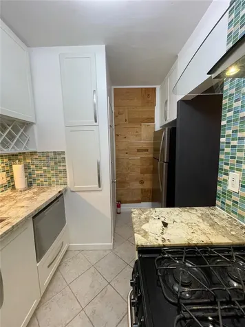 4740 Pine Tree Drive Miami Beach FL 33140