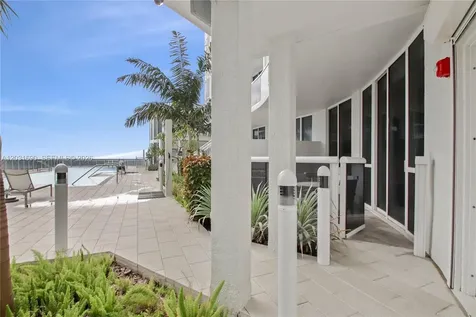 15811 Collins Avenue Sunny Isles Beach FL 33160