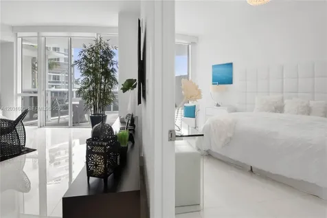 15811 Collins Avenue Sunny Isles Beach FL 33160