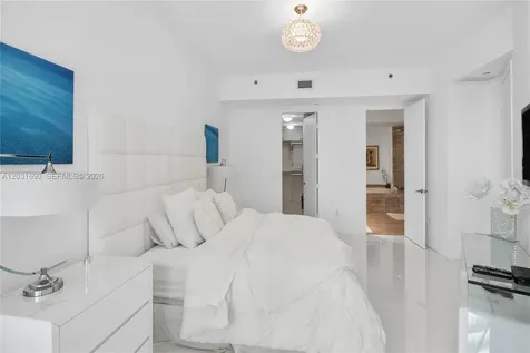 15811 Collins Avenue Sunny Isles Beach FL 33160