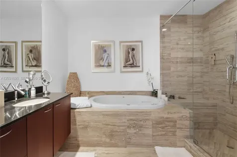 15811 Collins Avenue Sunny Isles Beach FL 33160