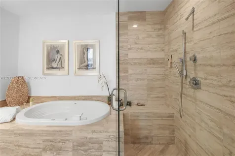 15811 Collins Avenue Sunny Isles Beach FL 33160