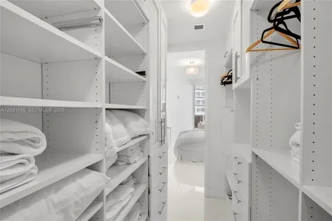 15811 Collins Avenue Sunny Isles Beach FL 33160