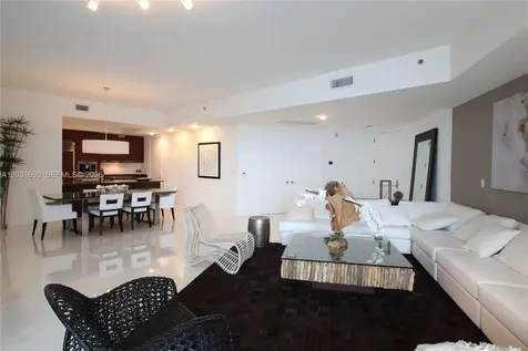 15811 Collins Avenue Sunny Isles Beach FL 33160