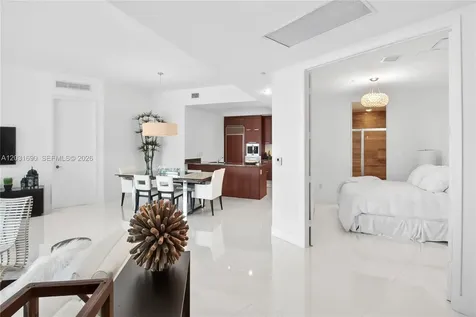 15811 Collins Avenue Sunny Isles Beach FL 33160