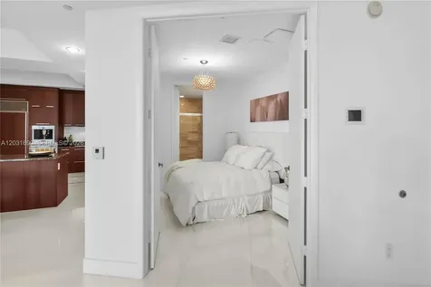 15811 Collins Avenue Sunny Isles Beach FL 33160