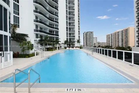 15811 Collins Avenue Sunny Isles Beach FL 33160