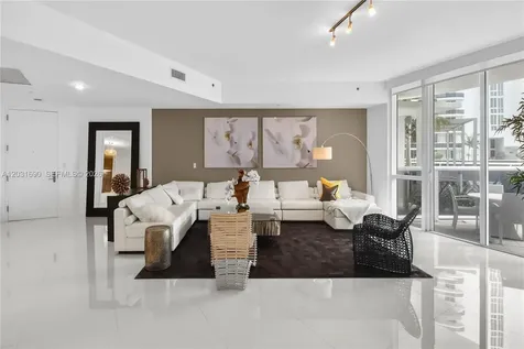 15811 Collins Avenue Sunny Isles Beach FL 33160