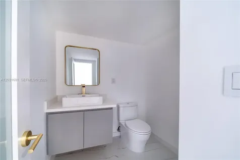 19380 Collins Avenue Sunny Isles Beach FL 33160
