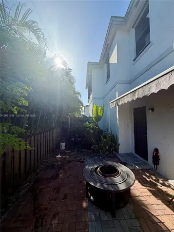 1502 SW 29th Street Fort Lauderdale FL 33315