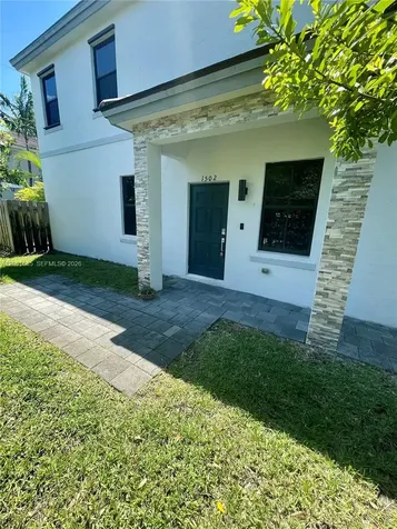 1502 SW 29th Street Fort Lauderdale FL 33315