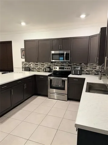 1502 SW 29th Street Fort Lauderdale FL 33315