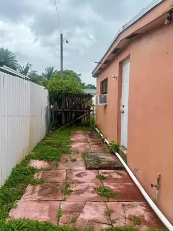 17800 NW 14th Place Miami Gardens FL 33169