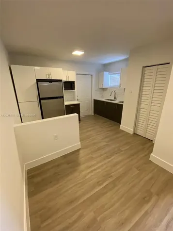 11310 Peachtree Drive Miami FL 33161