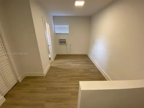 11310 Peachtree Drive Miami FL 33161
