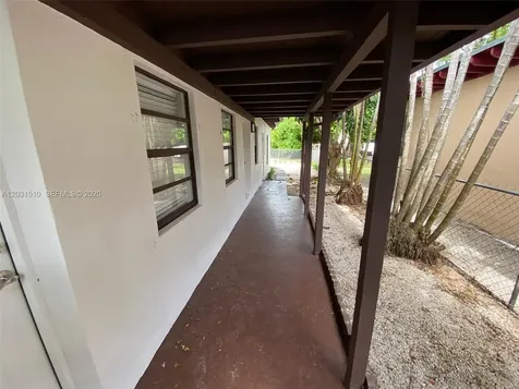 11310 Peachtree Drive Miami FL 33161