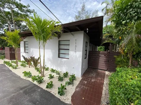 11310 Peachtree Drive Miami FL 33161