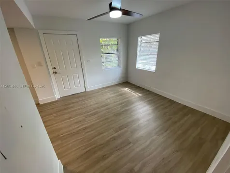 11310 Peachtree Drive Miami FL 33161