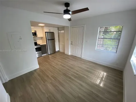 11310 Peachtree Drive Miami FL 33161