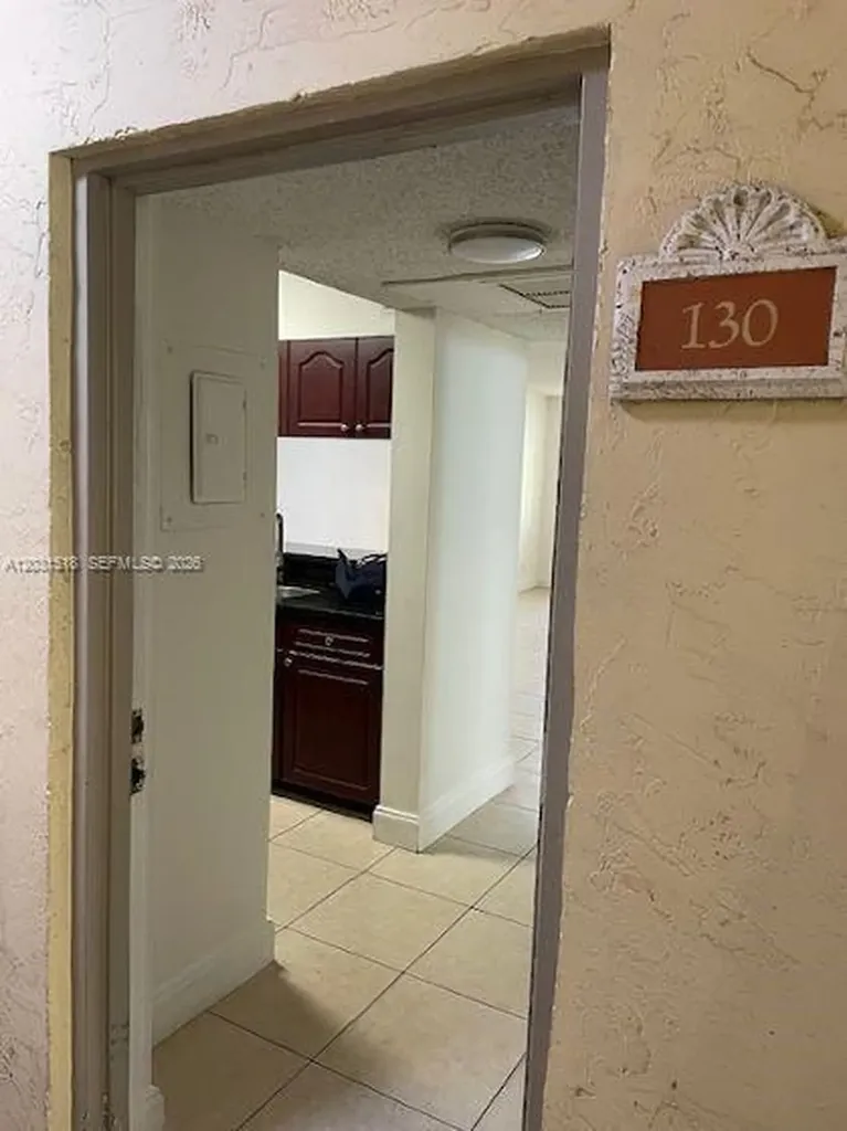 Doral FL 33166