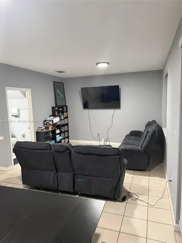 901 NE 42nd Avenue Homestead FL 33033