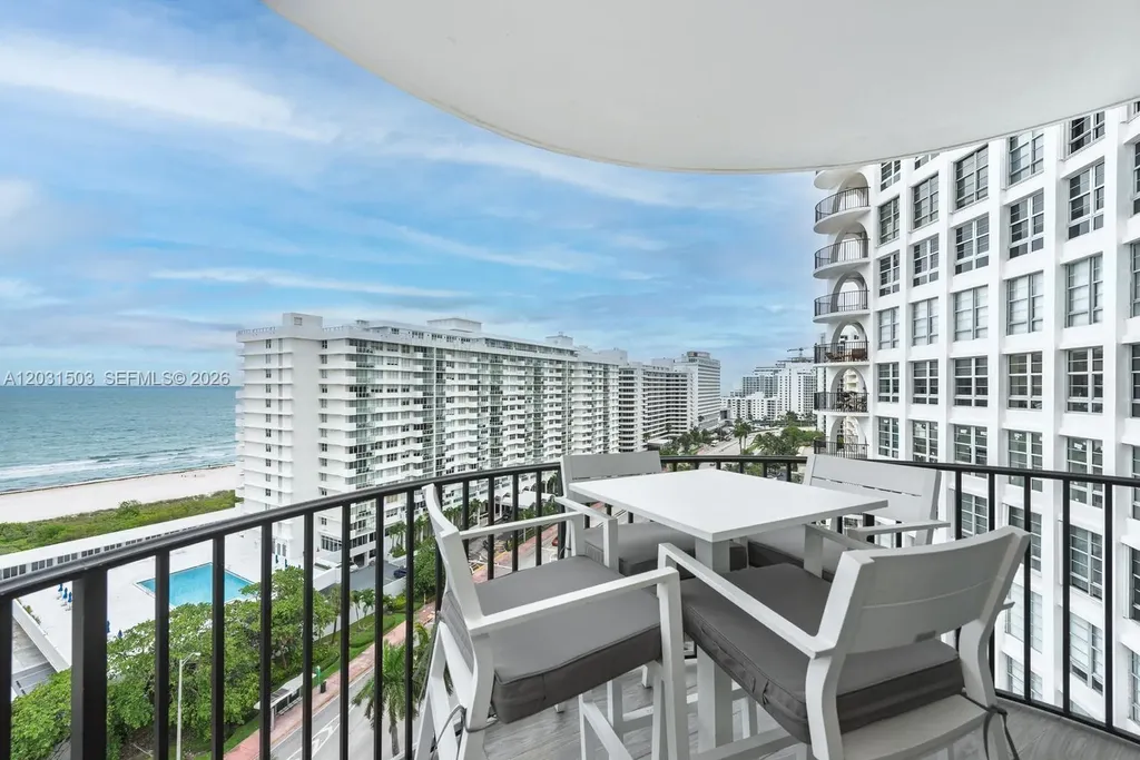 5660 Collins Avenue Miami Beach FL 33140