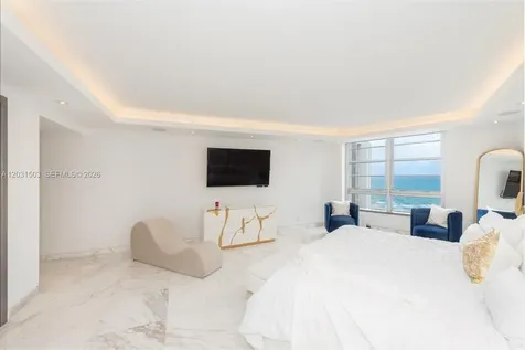 5660 Collins Avenue Miami Beach FL 33140