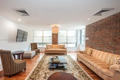 5660 Collins Avenue Miami Beach FL 33140