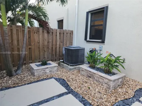 6502 S Anise Court Davie FL 33314