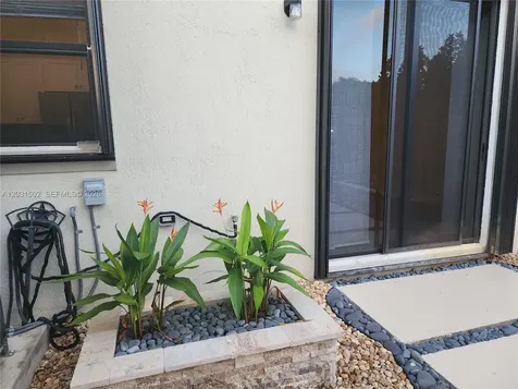 6502 S Anise Court Davie FL 33314