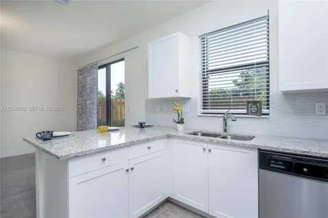 6502 S Anise Court Davie FL 33314