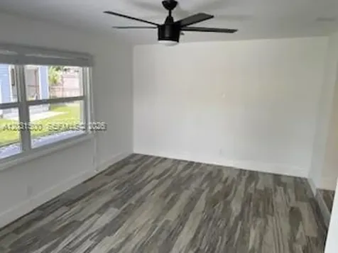 240 N 70th Way Hollywood FL 33024