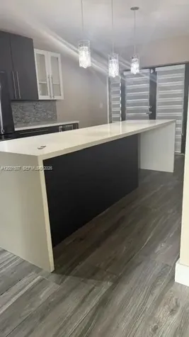 6747 Crooked Palm Terrace Miami Lakes FL 33014