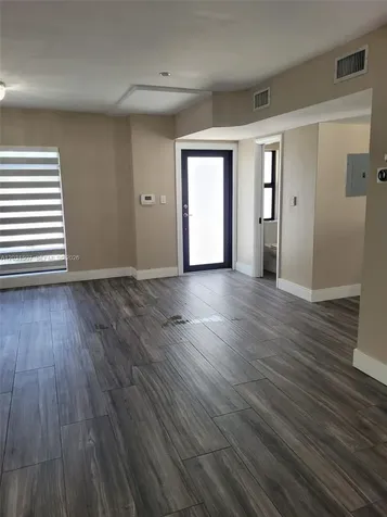 6747 Crooked Palm Terrace Miami Lakes FL 33014