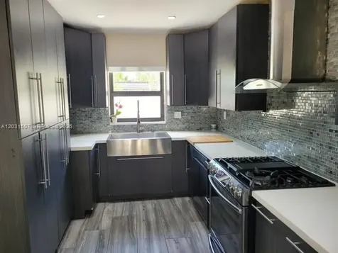 6747 Crooked Palm Terrace Miami Lakes FL 33014
