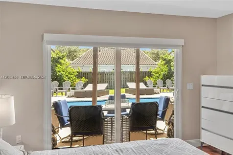3877 Bimini Avenue Cooper City FL 33026