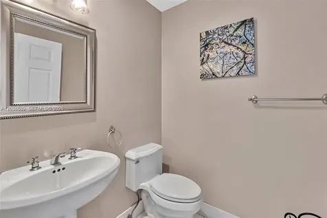 3877 Bimini Avenue Cooper City FL 33026