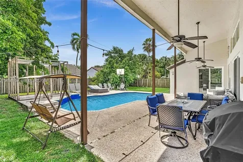 3877 Bimini Avenue Cooper City FL 33026