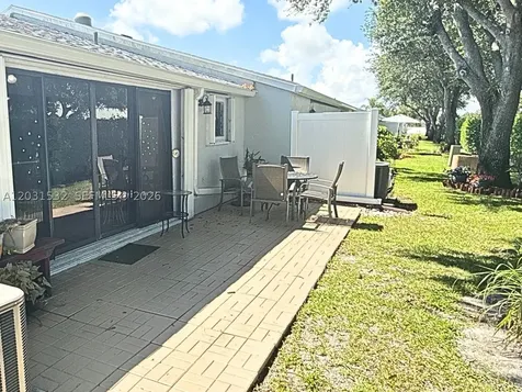 2640 W Gately Drive W West Palm Beach FL 33415