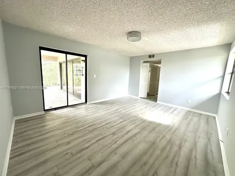 601 Ives Dairy Road Miami FL 33179