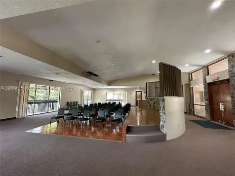 601 Ives Dairy Road Miami FL 33179