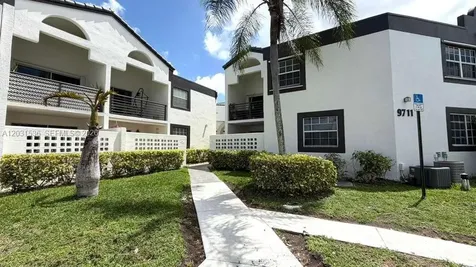 9711 Fontainebleau Boulevard Miami FL 33172