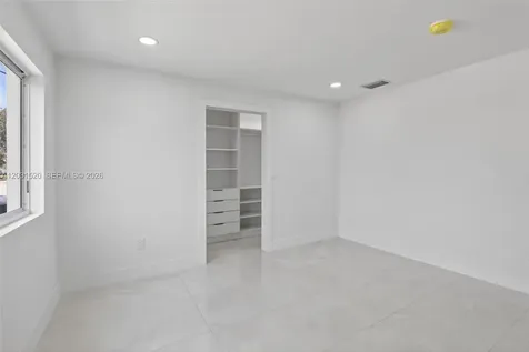 4801 Tyler Street Hollywood FL 33021