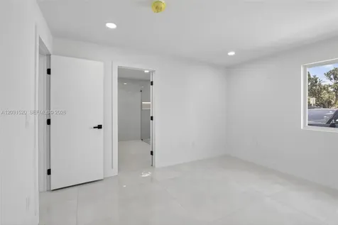 4801 Tyler Street Hollywood FL 33021