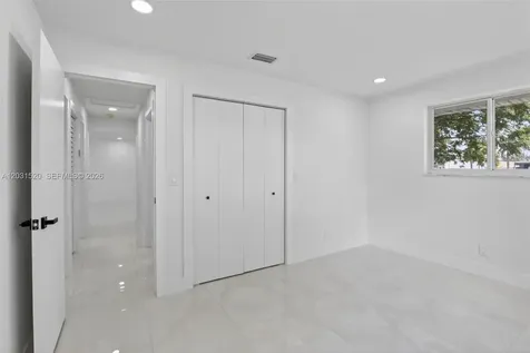 4801 Tyler Street Hollywood FL 33021