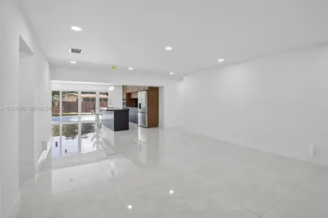 4801 Tyler Street Hollywood FL 33021