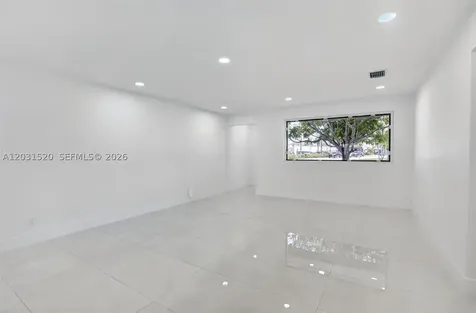 4801 Tyler Street Hollywood FL 33021