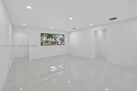 4801 Tyler Street Hollywood FL 33021