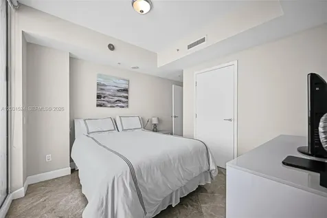 3801 Collins Avenue Miami Beach FL 33140