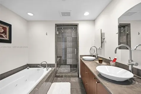 3801 Collins Avenue Miami Beach FL 33140
